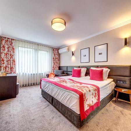 Spa Hotel Kiparis Smolyan Bagian luar foto