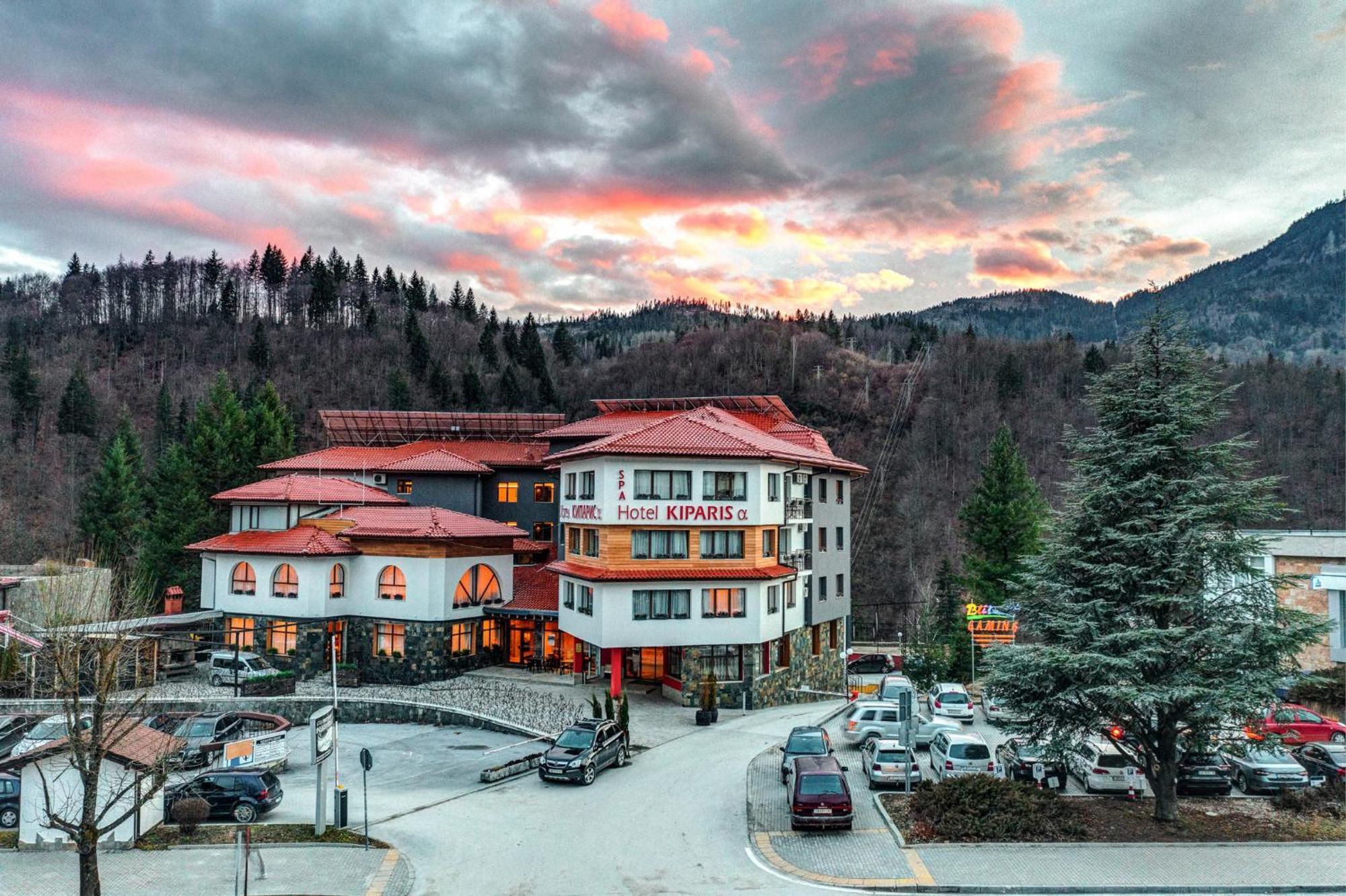 Spa Hotel Kiparis Smolyan Bagian luar foto