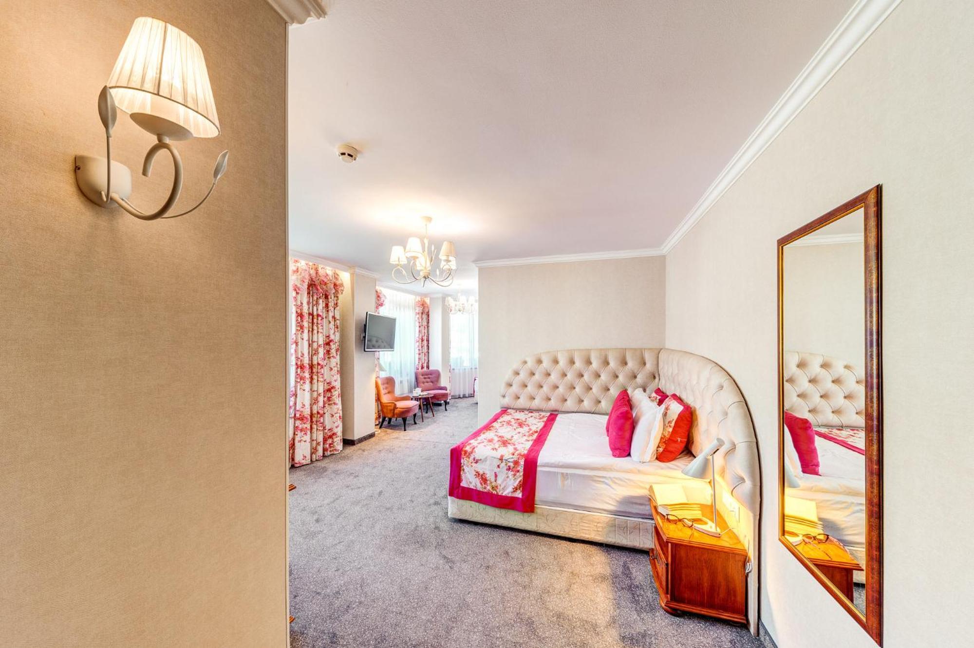 Spa Hotel Kiparis Smolyan Bagian luar foto