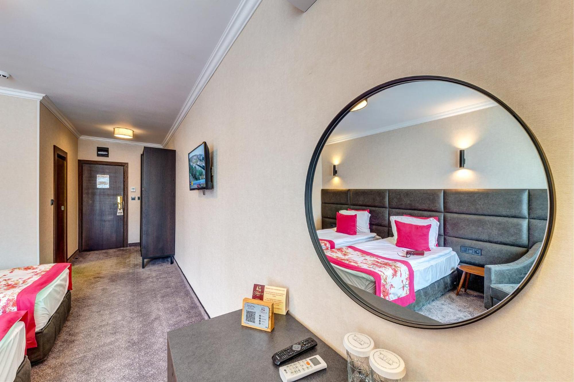 Spa Hotel Kiparis Smolyan Bagian luar foto