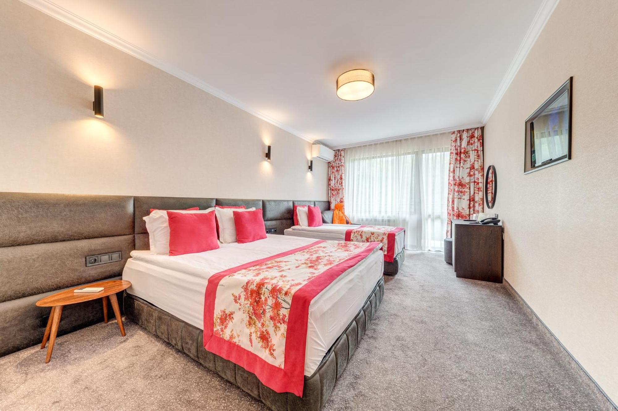 Spa Hotel Kiparis Smolyan Bagian luar foto